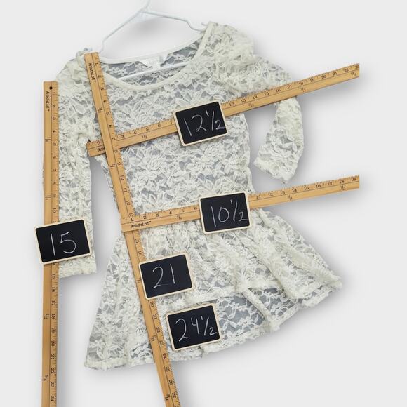 Decree Lace Top  Womens Junior XS Cream Peplum Pullover Feminine Soft Girl - Picture 4 of 11